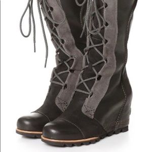 Reposh cate the great sorel wedge boots size 8